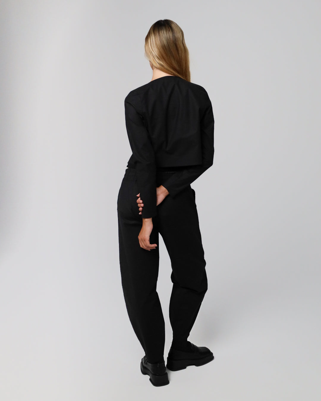 Aella Mid Rise Relaxed Pants