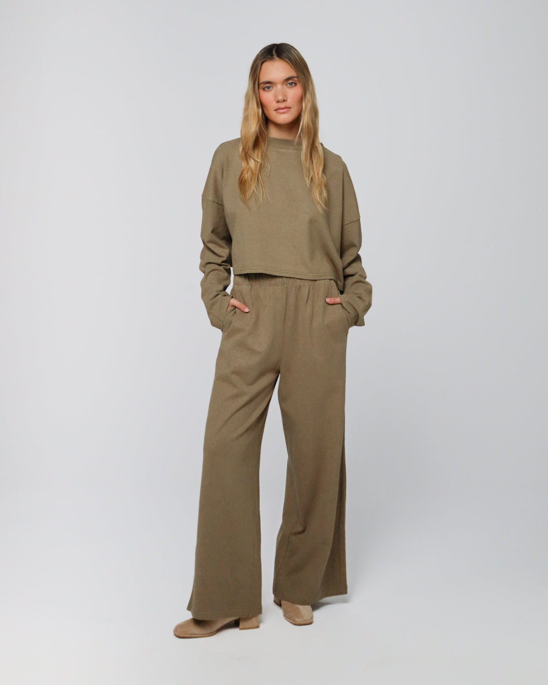 Aera Organic Cotton Boxy Sweater