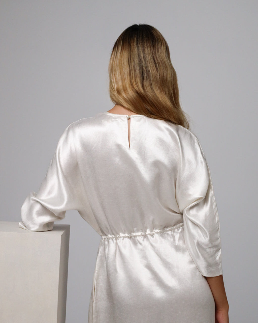 Aven 3/4 Sleeve Raglan Dress