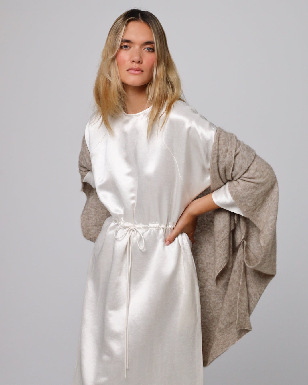 Aven 3/4 Sleeve Raglan Dress