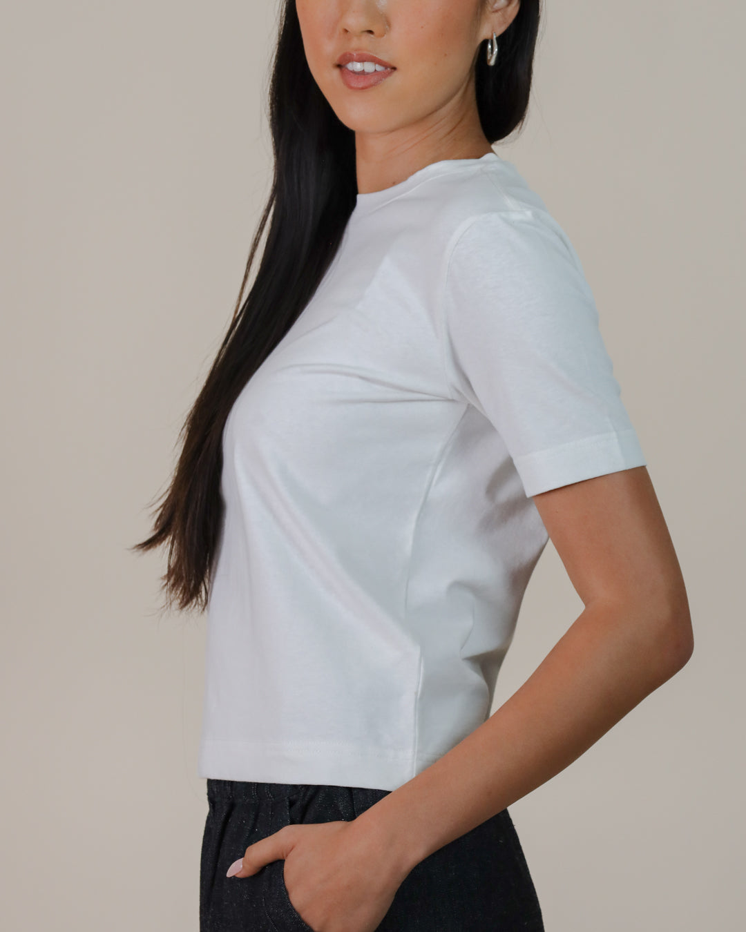 Close-up of neckline and sleeve finish on Juana Hemp Essentials Short Sleeve Tee, highlighting craftsmanship.