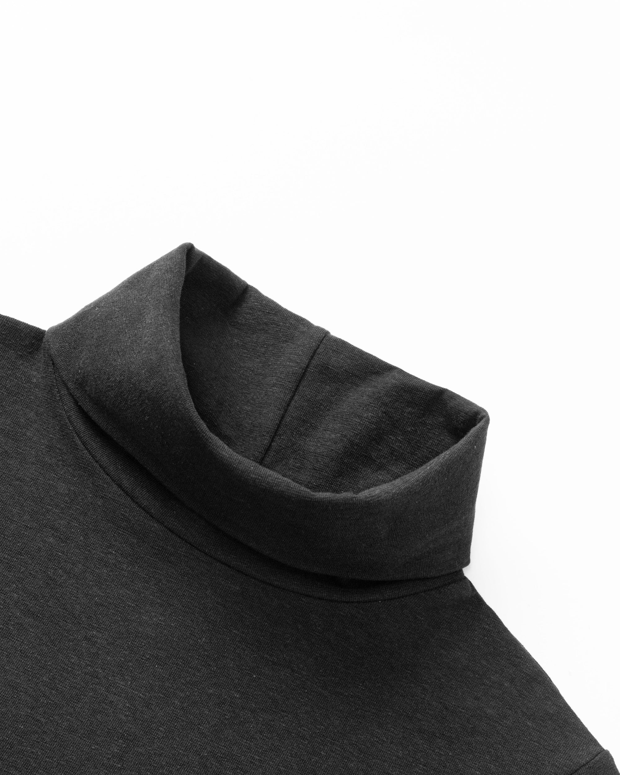Hemp Essentials Mockneck