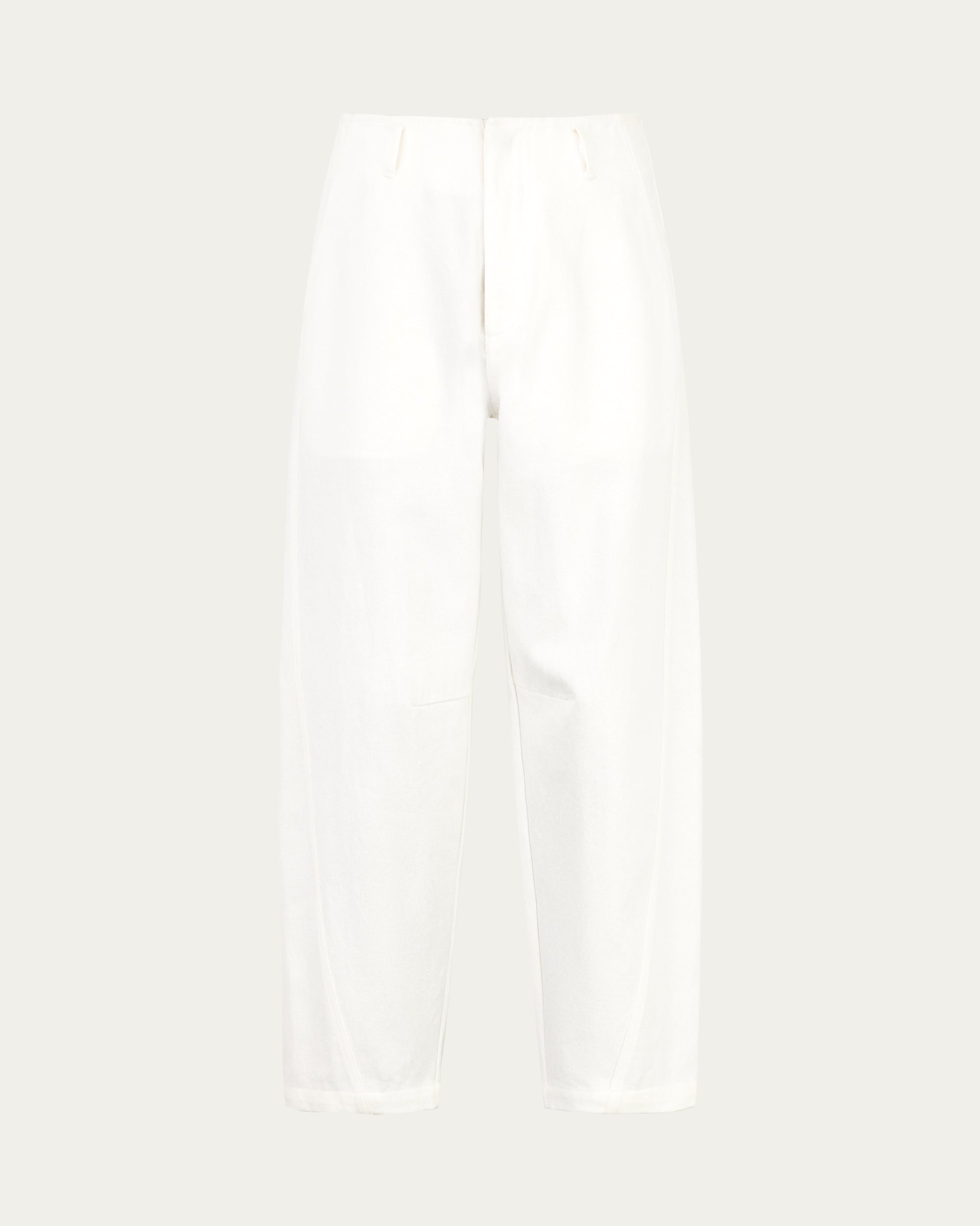 Juana Denim Atelier Barrel Jeans white (cotton–hemp) ghost front showing the high-rise waist and curved leg shape