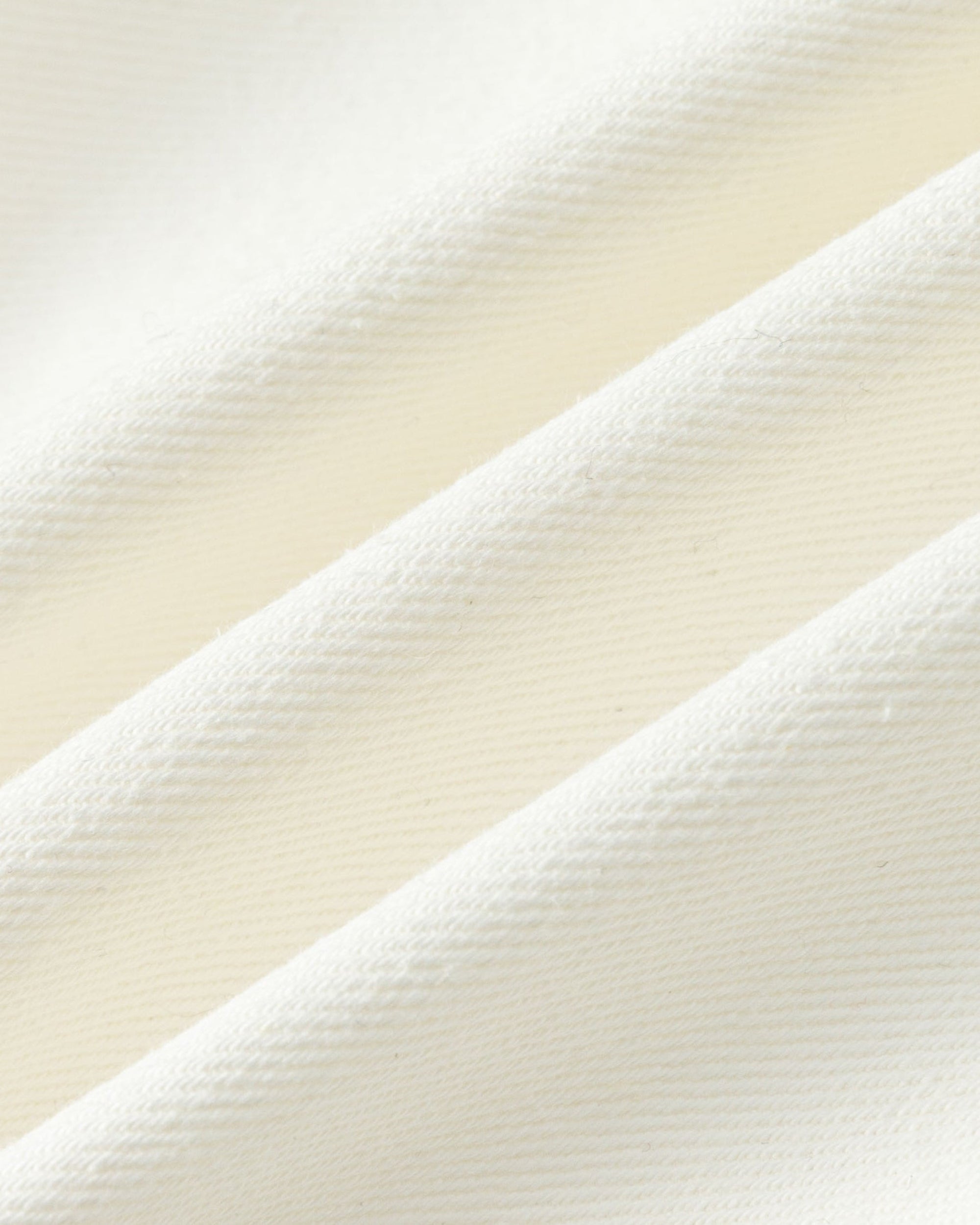 Juana Denim Atelier Barrel Jeans white (cotton–hemp) textile close-up showing the denim texture