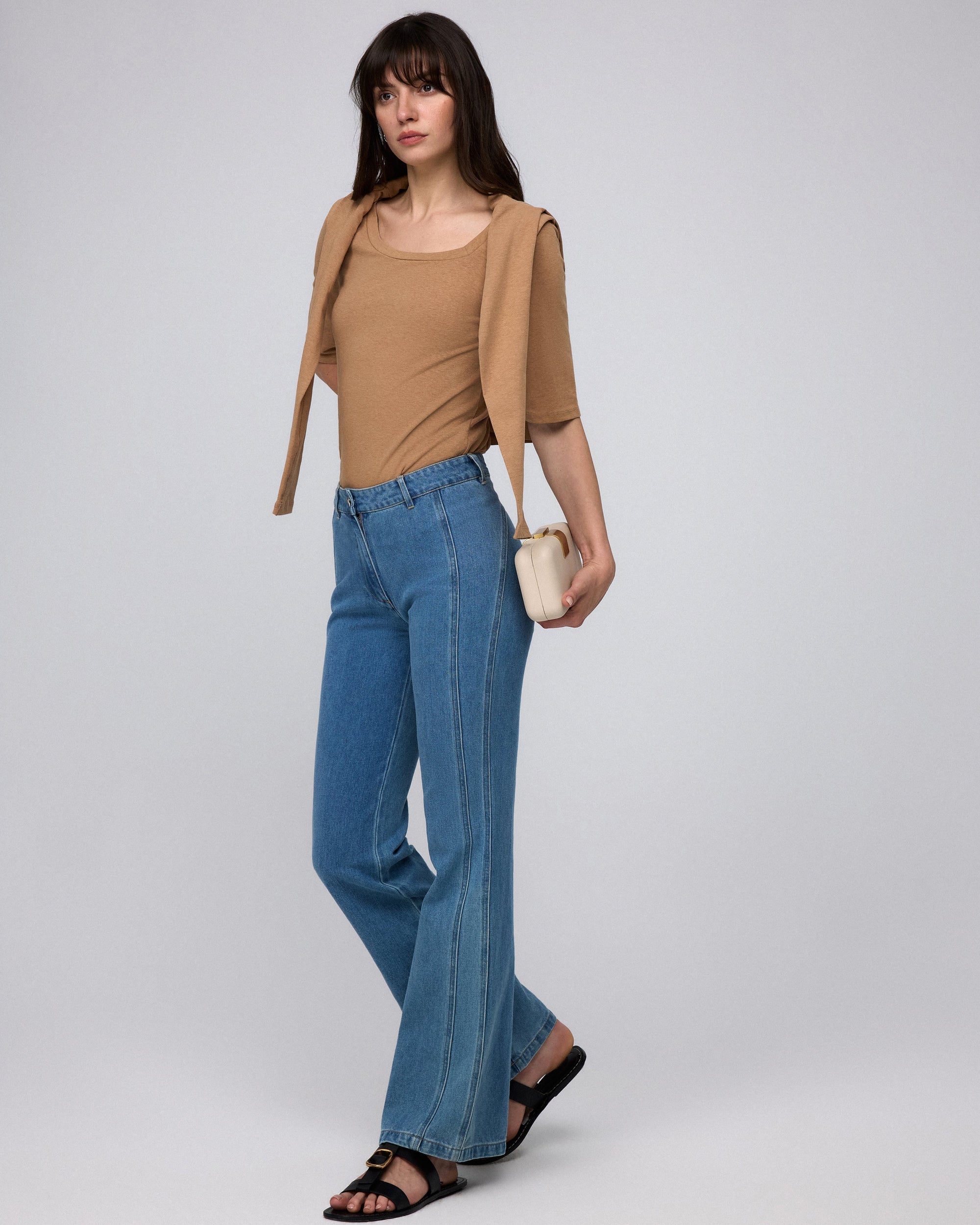 Juana Denim Atelier Flare Jeans light blue denim (cotton–hemp blend) model main image showing high-rise fit and flared leg