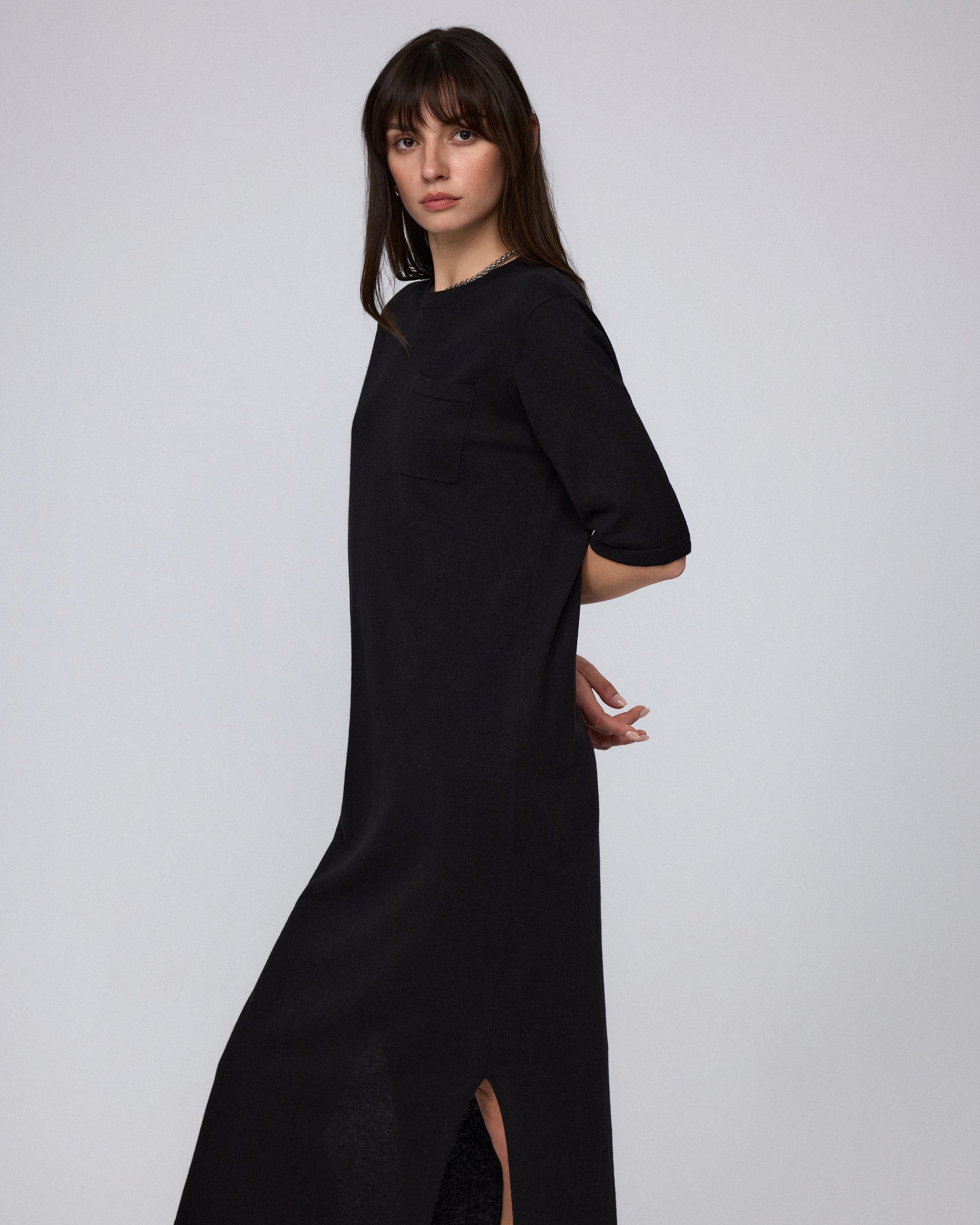 Juana Elara Short Sleeve Maxi Dress black (hemp–cotton) side profile with modest side slit
