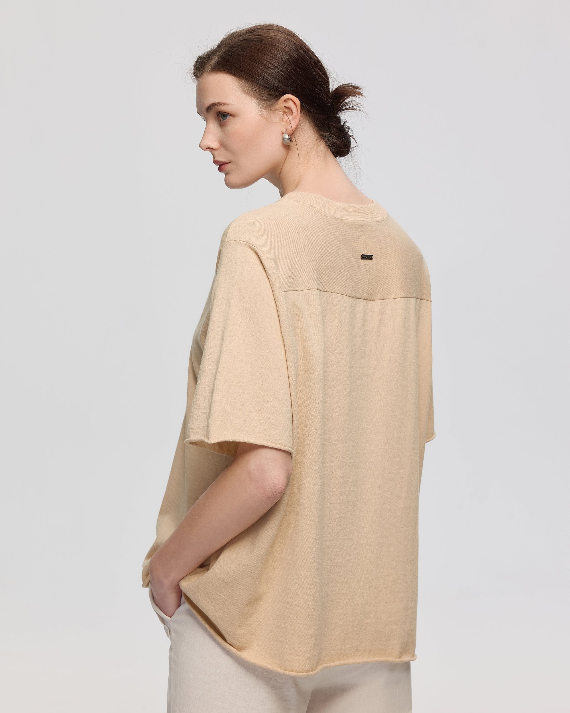 Juana Hemp Essentials Sweater Knit Tee amber (sustainable cotton–hemp) back view on model highlighting bias-knit back yoke detail