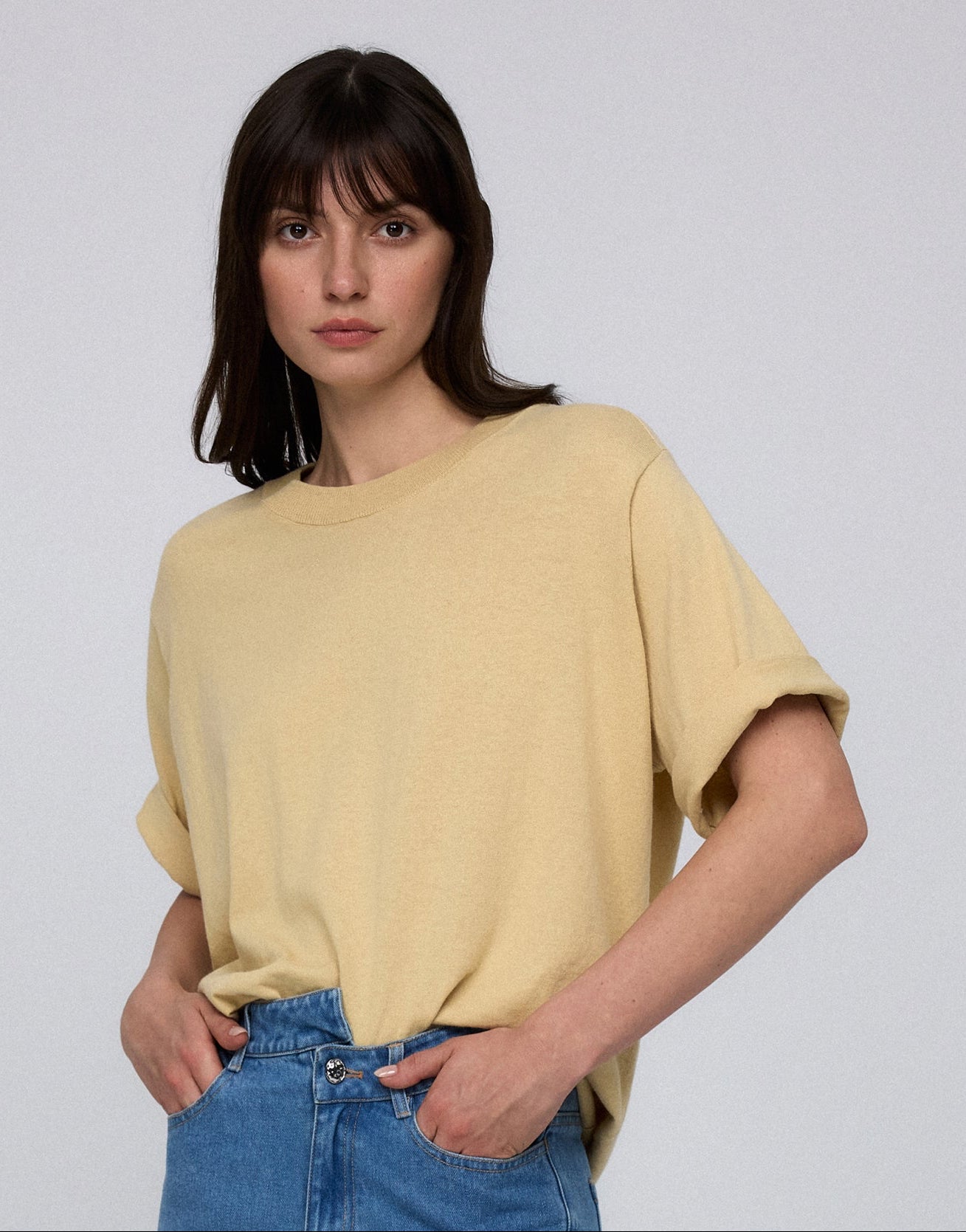 Juana Hemp Essentials Sweater Knit Tee amber (sustainable cotton–hemp) on model highlighting sweater knit texture and airy hand feel