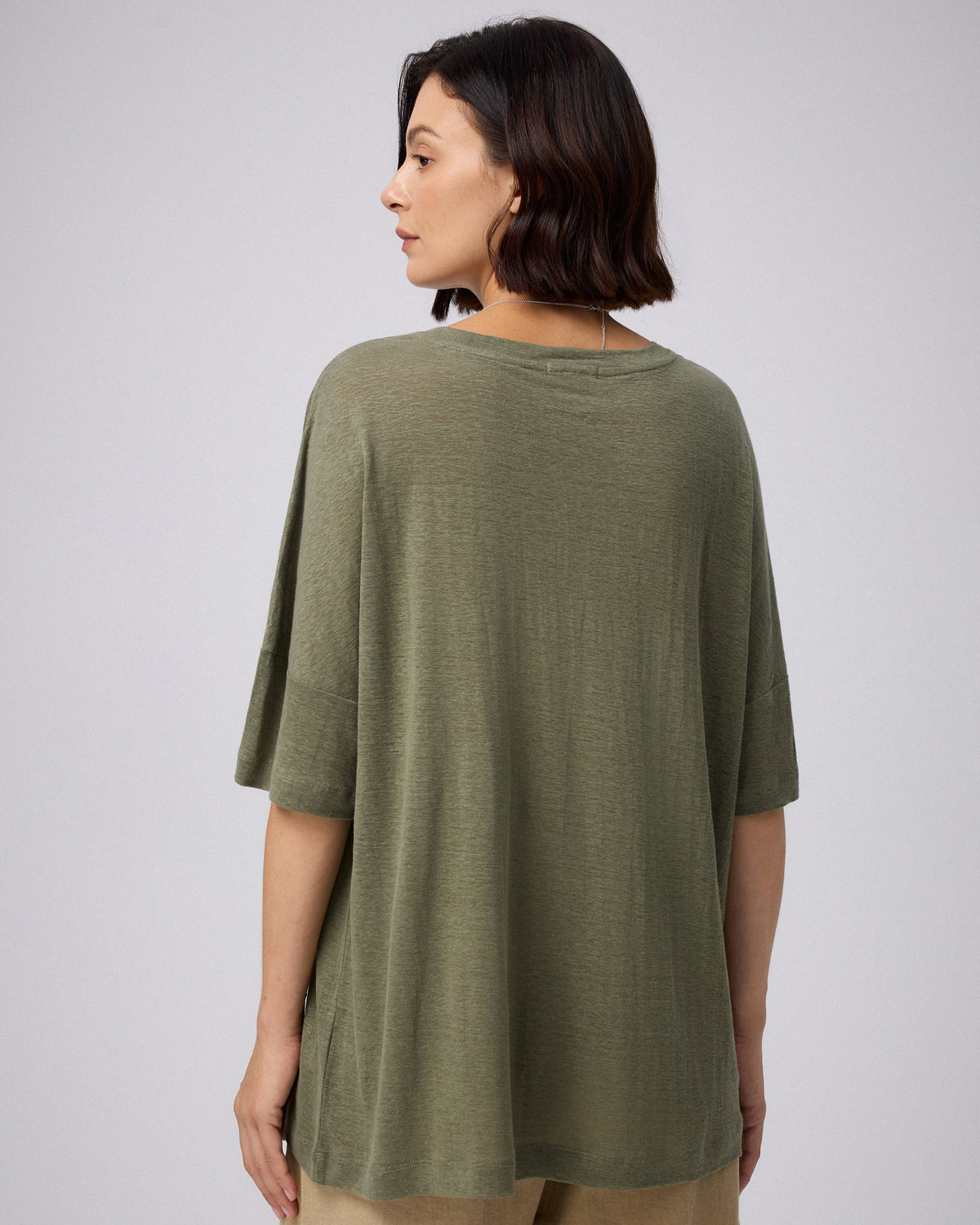 Juana Hemp Sheer Slub Tee olive (hemp) model back view showing relaxed fit