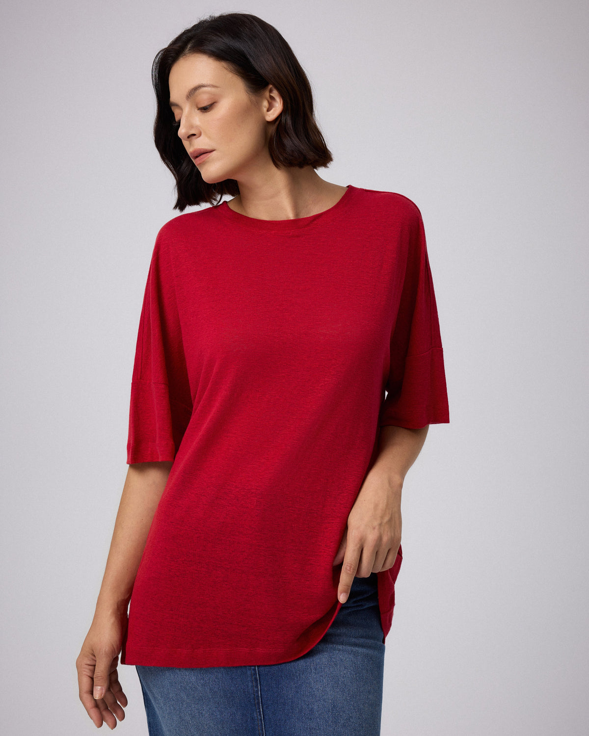 Juana Hemp Sheer Slub Tee true red (hemp) model main view showing relaxed fit