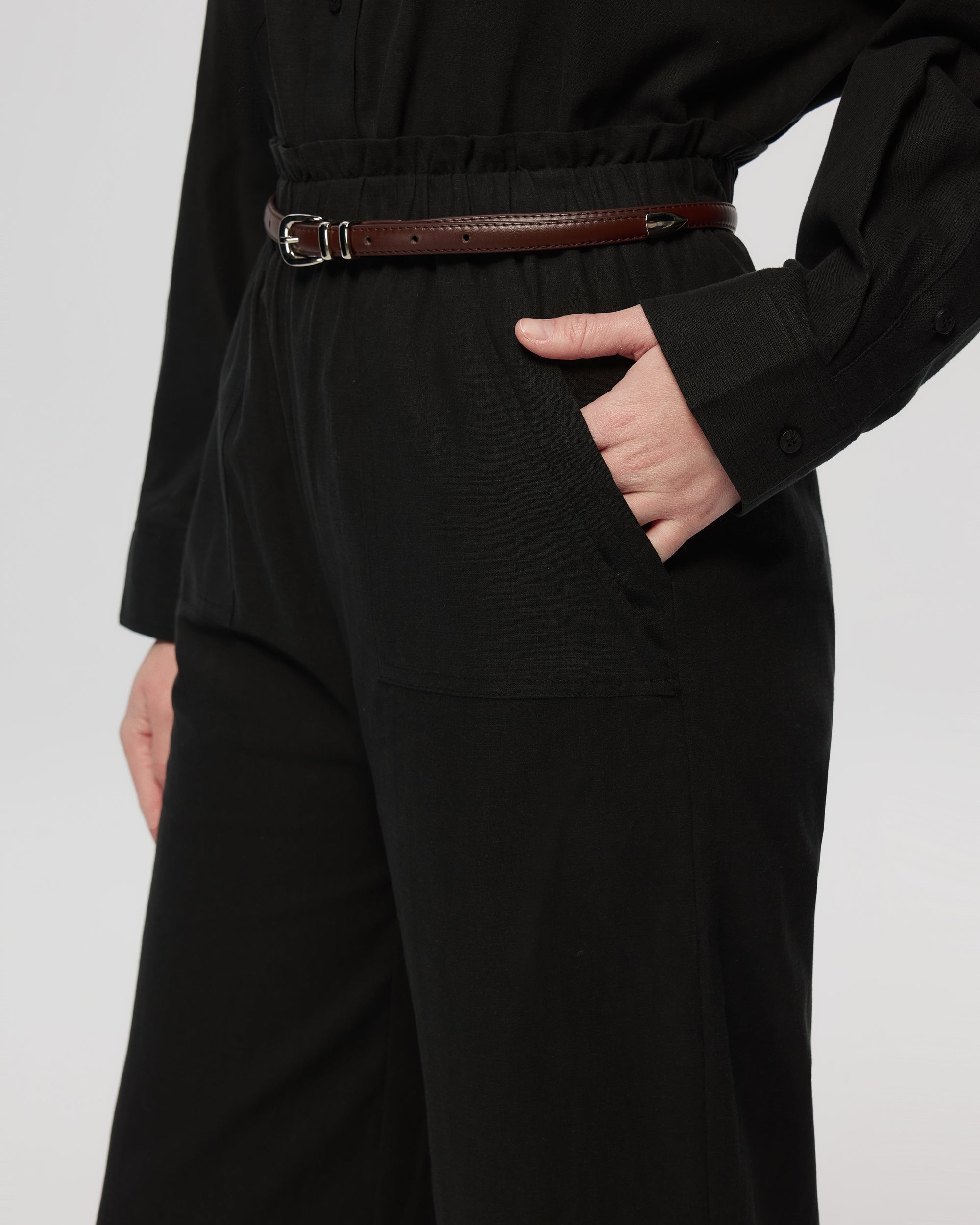 Juana Lyricist Natural High Rise Pull-on Pants Black (hemp–cotton) waistband and drape detail