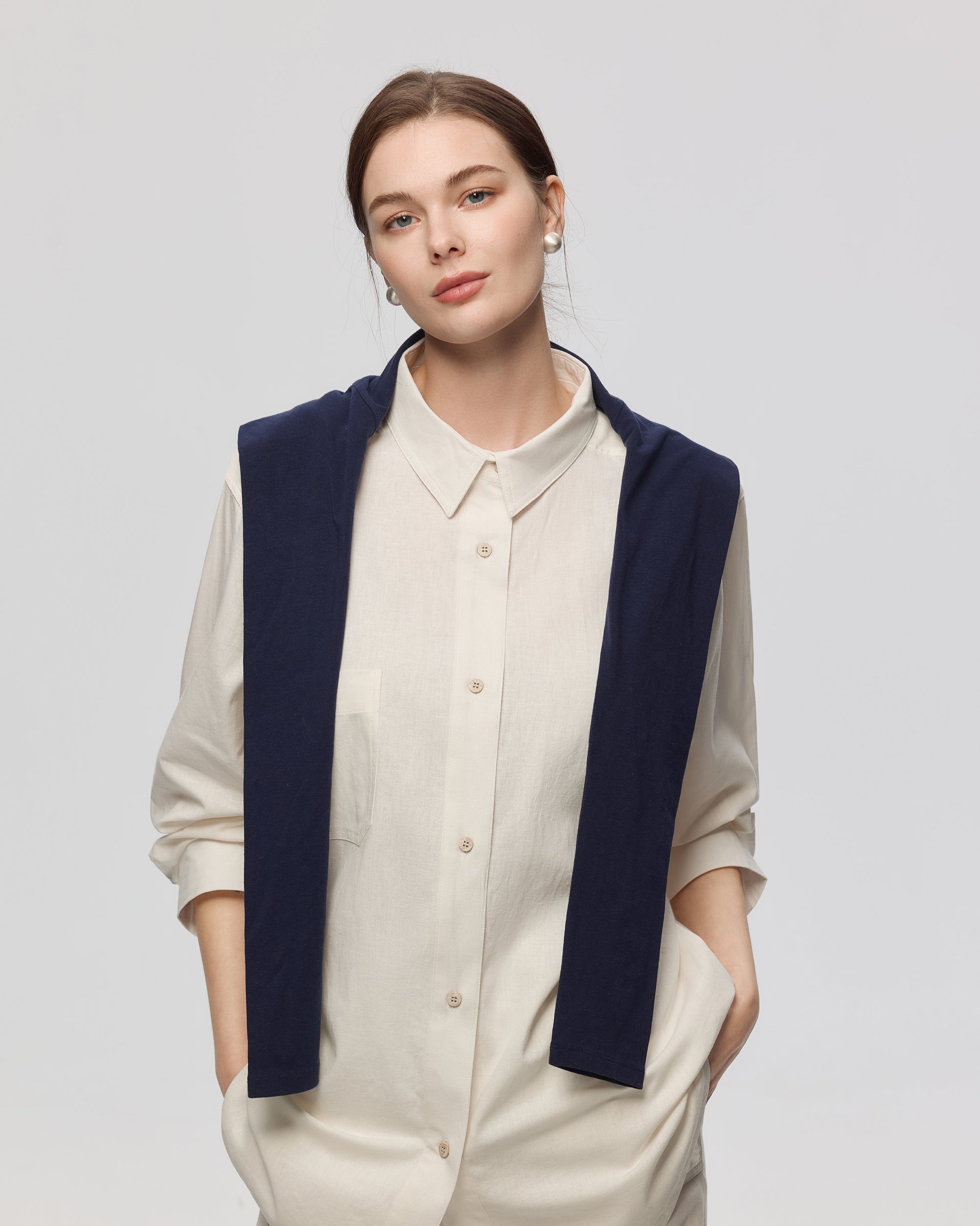 Juana Lyricist Natural Oversized Shirt White (sustainable hemp–cotton blend) buttoned styling long sleeves