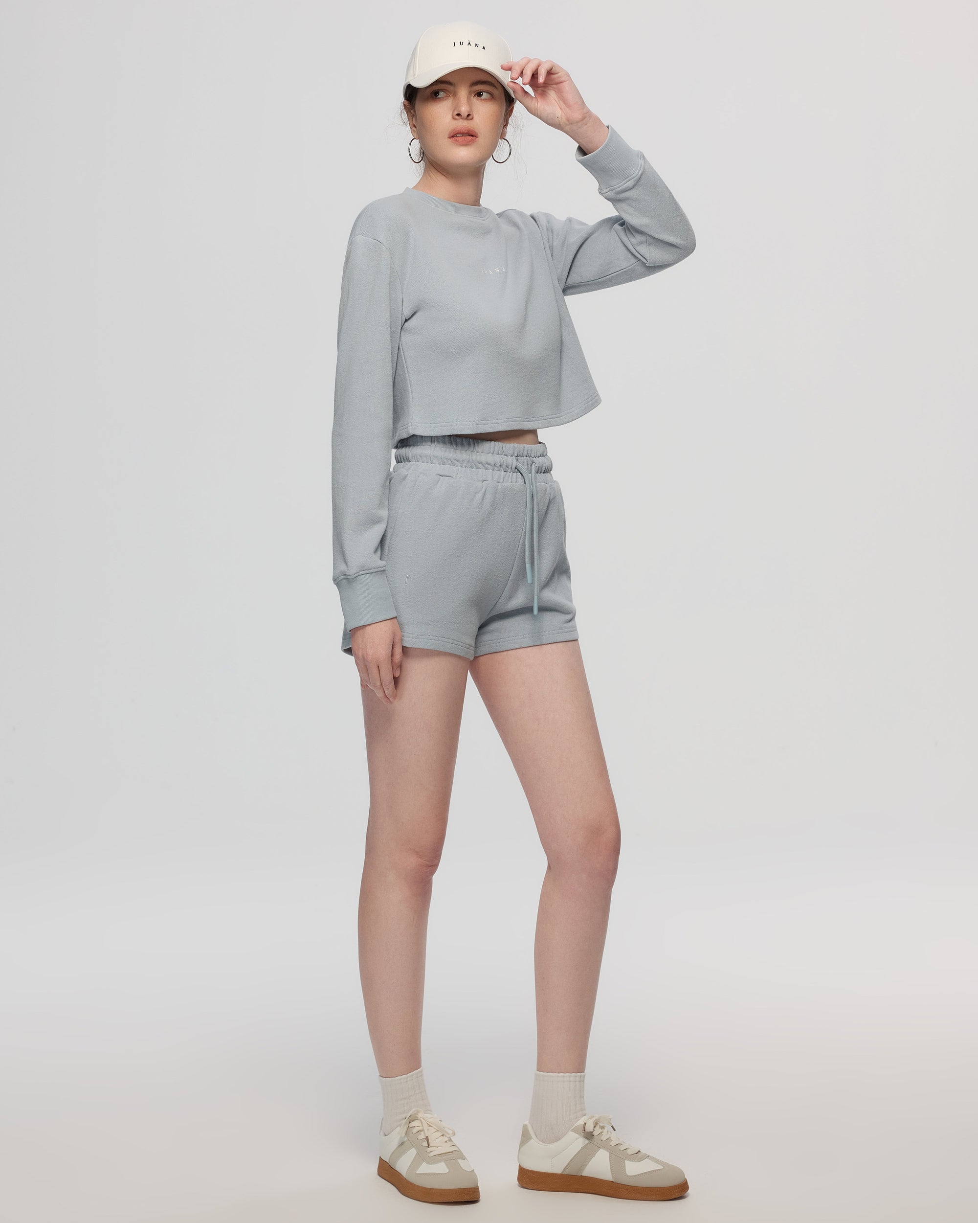 Juana Off Hours Natural Crewneck Sweater Light Blue (hemp–organic cotton) complete outfit styling full body