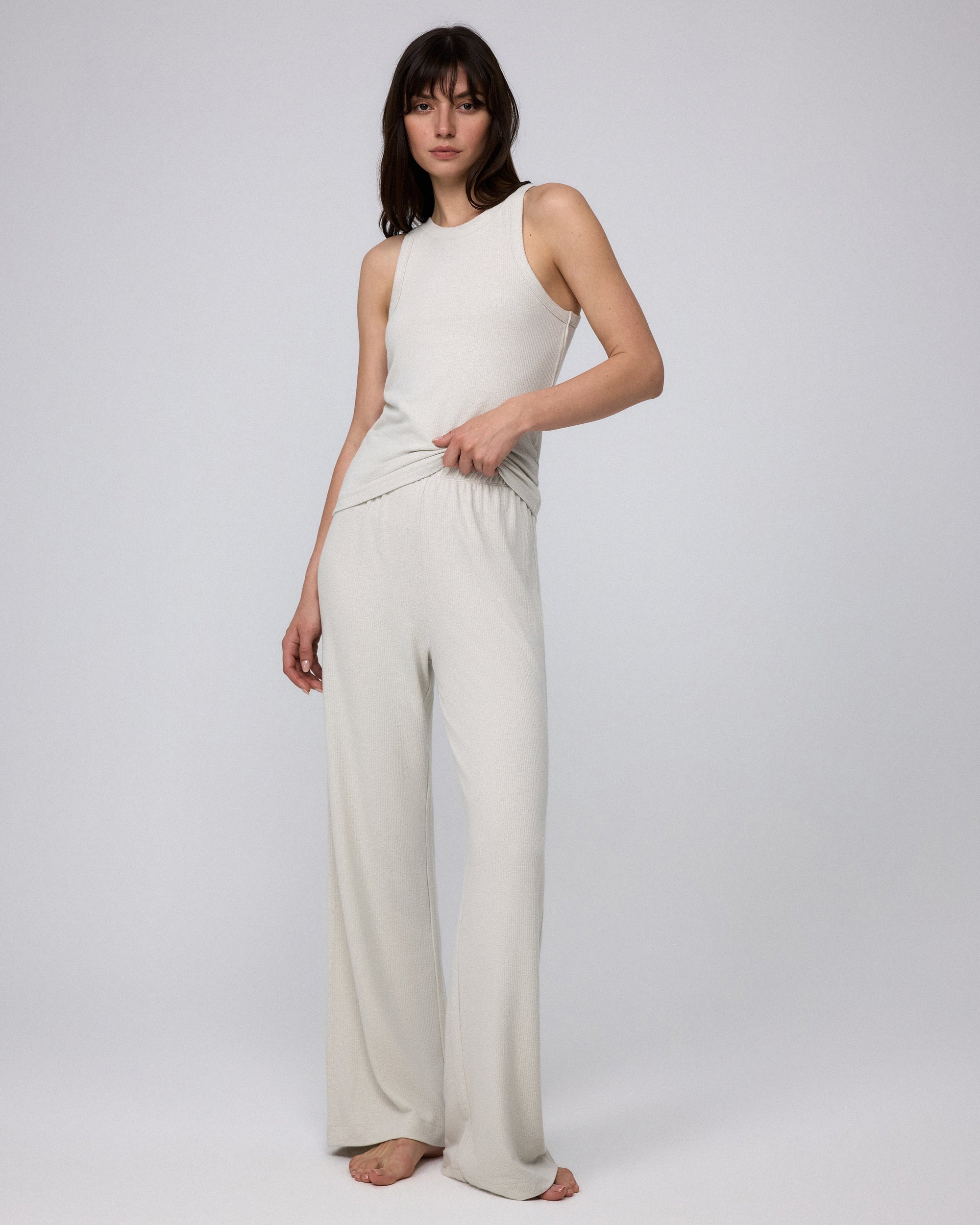 Juana Selene Lounge Pants cement (hemp–tencel–spandex) model main image with relaxed full-length fit