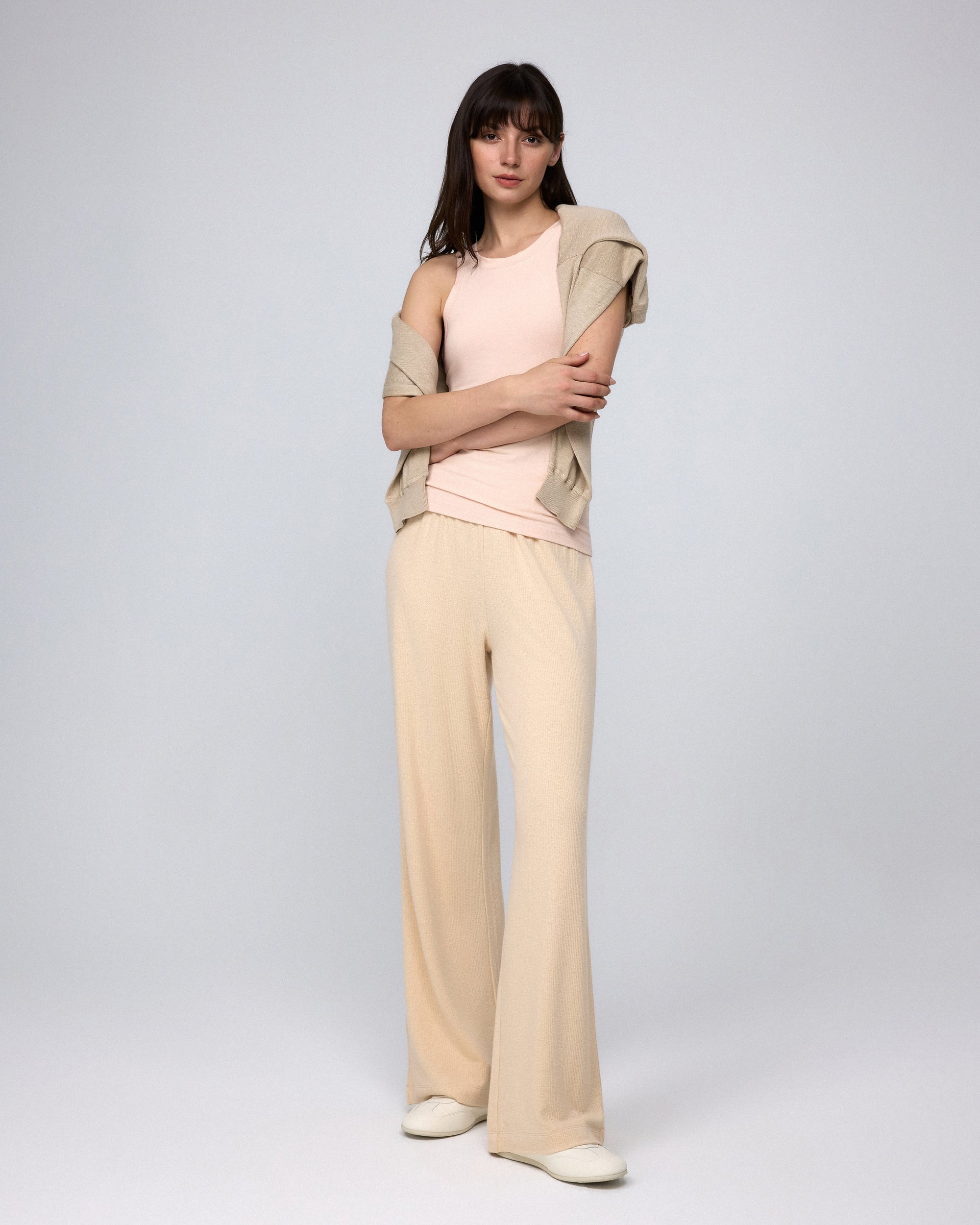 Juana Selene Lounge Pants tan (hemp–tencel–spandex) model look with clean pull-on waistband