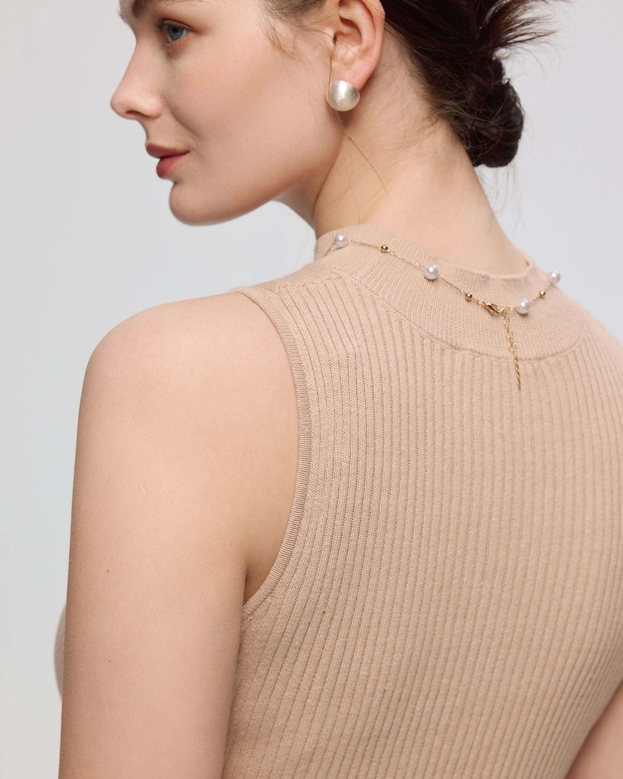 Juana Sera Rib Knit Tank tan (hemp–cotton) back view showing smooth back line and rib knit fit