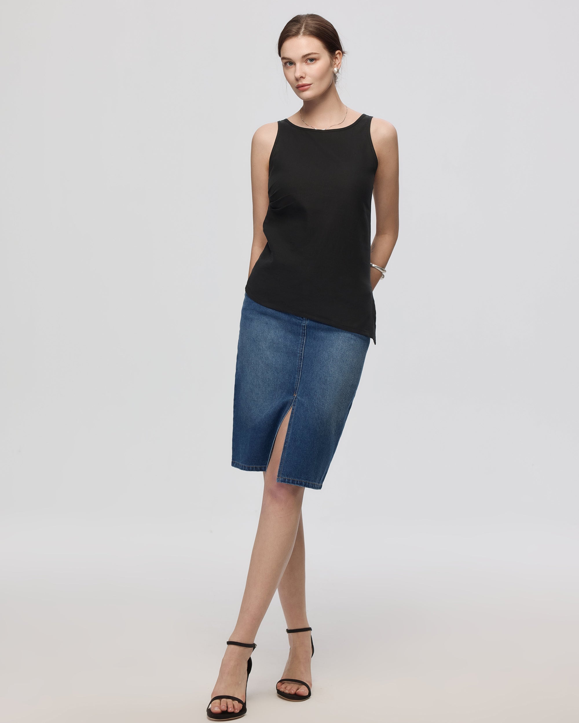 Juana Sienna Pleated Tank black (hemp–cotton) complete look on model showing modern asymmetrical silhouette